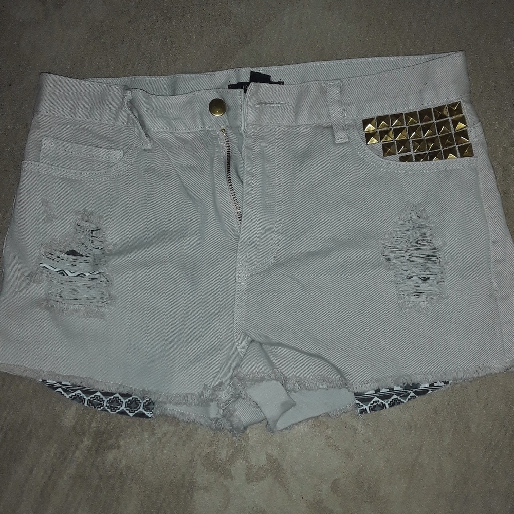 Forever 21 stud demi shorts